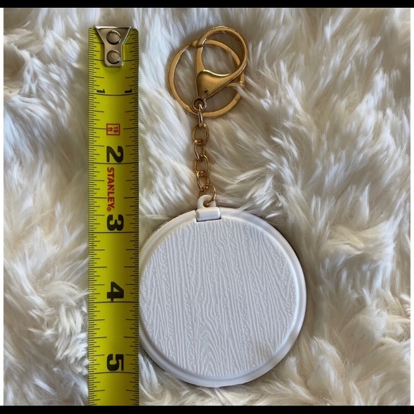 🦋 Vintage Paris Butterfly Postcard Pocket Mirror Keychain - Picture 6 of 6